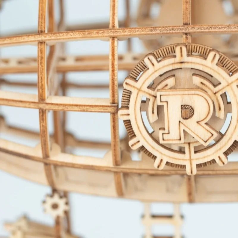 Bild 4 — Steampunk Zeppelin luftskeppsmodell