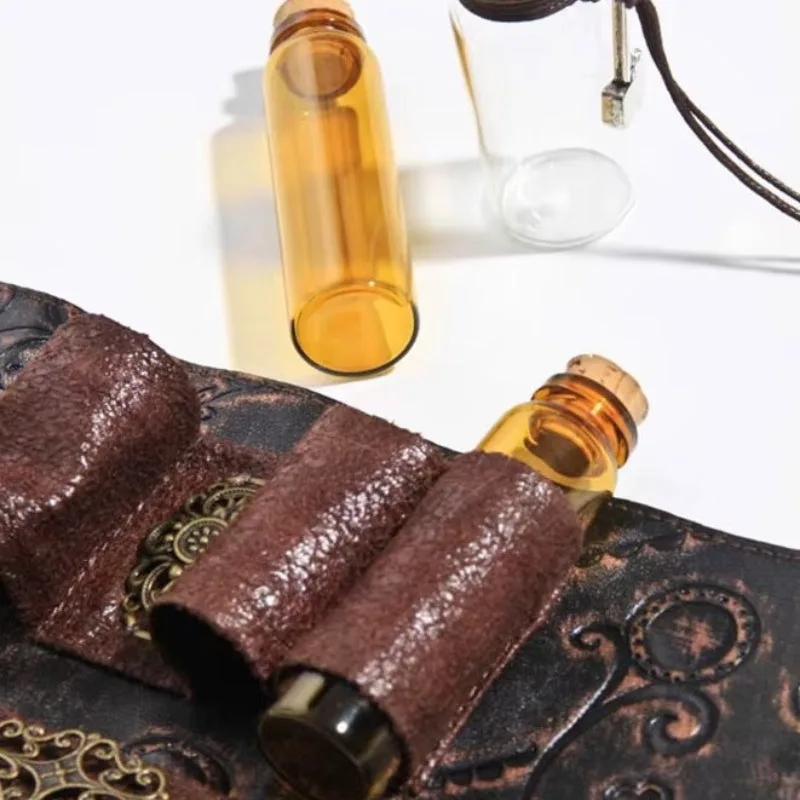Bild 3 — Steampunk Flask Armlet