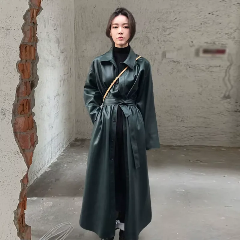 Bild 2 — Överdimensionerad PU-trenchcoat