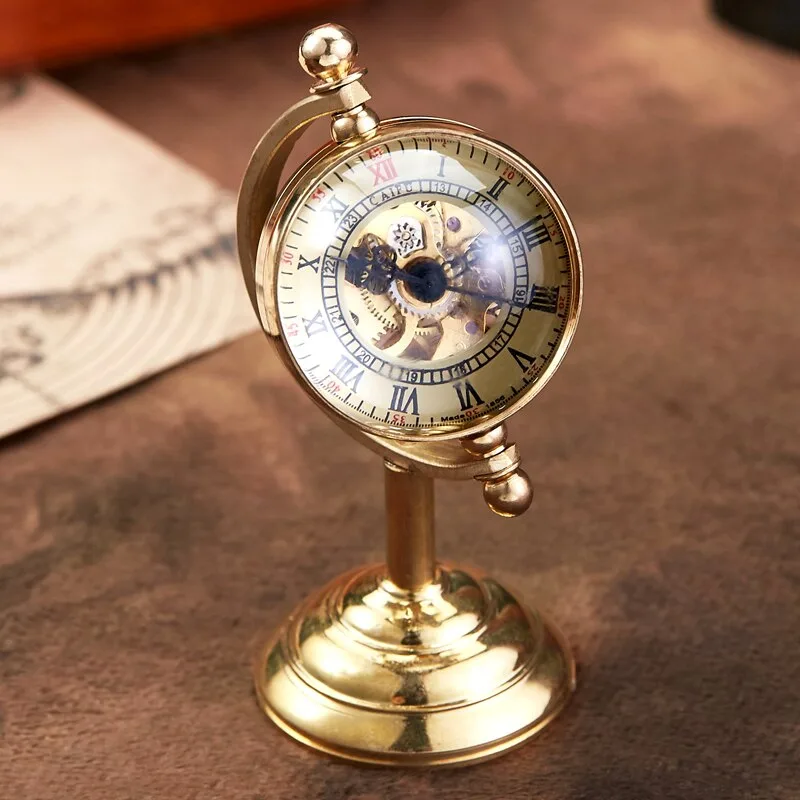 Bild 3 — Steampunk mekanisk skrivbordsklocka