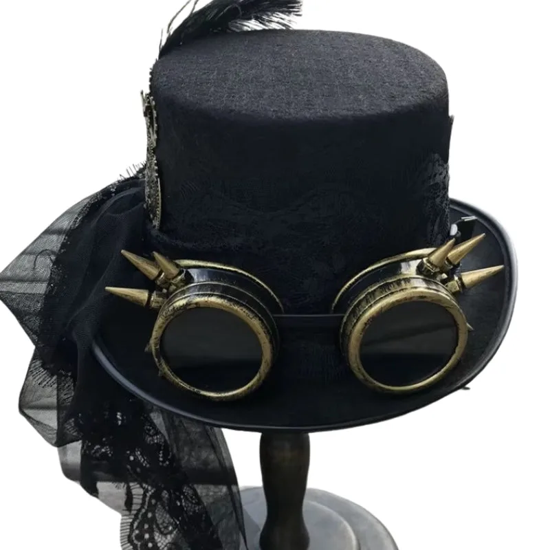 Steampunk hatt i spets