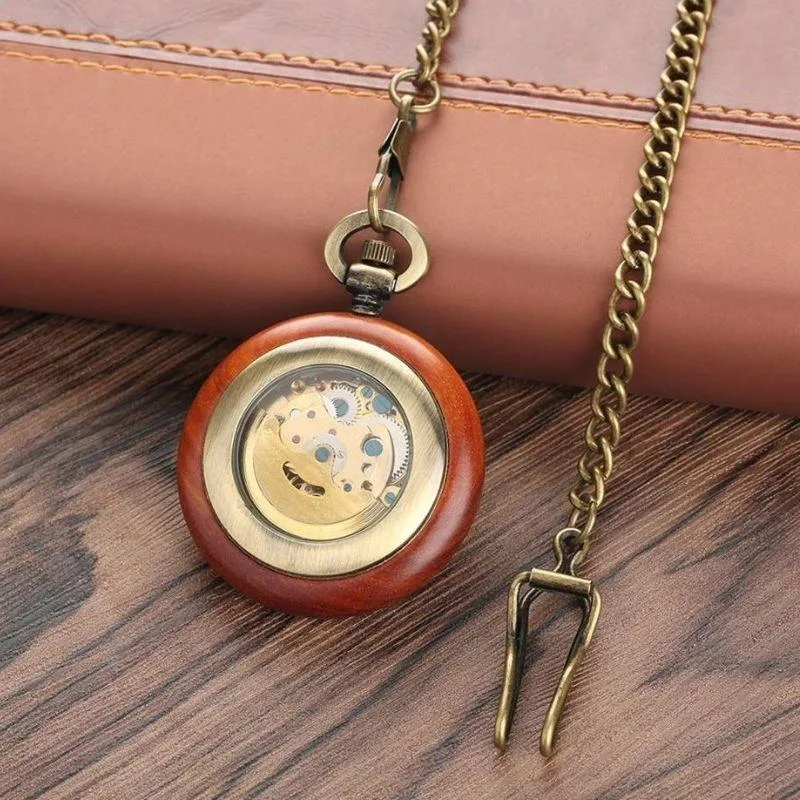 Bild 3 — Steampunk träfickor