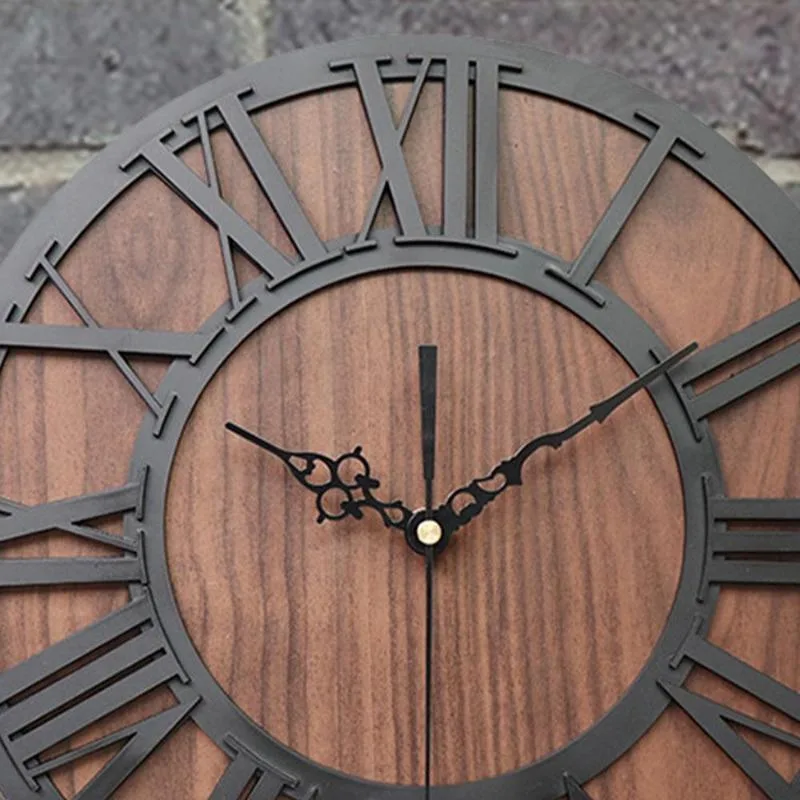 Bild 3 — Steampunk industriell träklocka