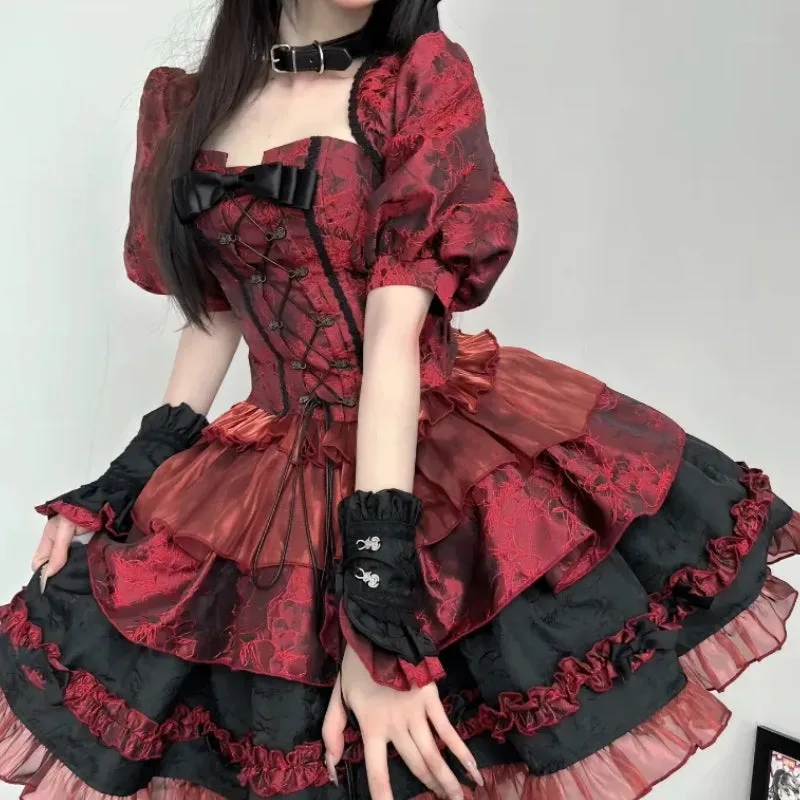Bild 3 — Röd Lolita klänning